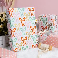 Kertas Kado Burymento Bow Wrapping Paper Roll 17in x 32.8ft, Kertas Pembungkus Hadiah Bolak-Balik untuk Ulang Tahun, Hari Valentine, Hari Ibu, Wisuda