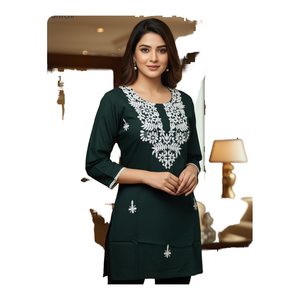 Top Corto Chikankari para Mujer de Laxmi Lifestyle, en Rayón con Bordado Fino, Estilo Tradicional Indio, para Uso Diario, Oficina, Casual y Fiestas - Product Image 1