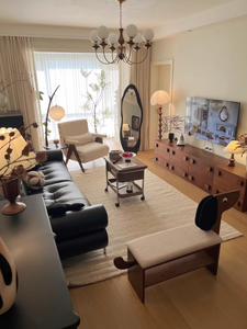 Miroir mural contemporain pleine longueur en bois de noyer foncé, forme irrégulière, haut de gamme, pour chambre et salle de bain - Product Image 3