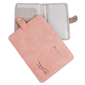 Vente en gros couverture de passeport de voyage étanche et portable à la mode logo personnalisé porte-cartes en cuir PU portefeuille de documents durable - Product Image 6