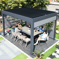 Pergola motorisée télécommandée avec lames orientables intelligentes et étanches pour terrasses, jardins et patios extérieurs
