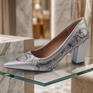 Escarpins en cuir de serpent argenté pour femmes, à bout pointu et talon bloc haut, élégants pour mariages et soirées, pour le marché africain - Product Image 3
