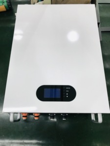 แบตเตอรี่ลิเธียม 24V 100Ah อายุการใช้งานยาวนาน พร้อมกล่องจ่ายไฟแบตเตอรี่ - Product Image 1