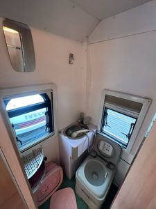 <span class=keywords><strong>Autocaravana</strong></span> Usada Modelo 2020, 6 Asientos, Motor de Gasolina 1.5L, Transmisión Manual de 5 Velocidades, Distancia Entre Ejes Mediana, Techo Alto - Product Image 5
