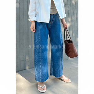 Jeans Cut-Out da donna con un Design unico - Product Image 1