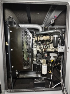 เครื่องกำเนิดไฟฟ้าแบบเงียบ รุ่น 110KVA 90kw ใช้เครื่องยนต์ 1104C-44TAG2 แบบพกพา 100KVA 3 เฟส ในกวางโจว CDP110T ใช้เครื่องยนต์ Perki - Product Image 4