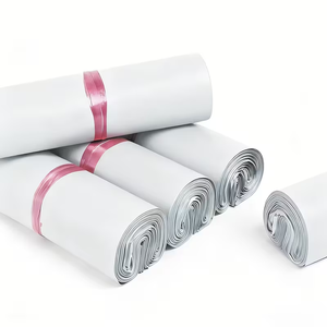Enveloppes en polyéthylène 14,5x19 à fermeture autocollante, durables, résistantes aux déchirures, imperméables, pour l'expédition de vêtements - Product Image 1