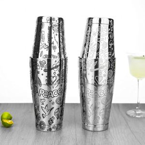 ดีไซน์ลายสลักธีมสันติภาพ ขนาด 850+550 มล. 28+18 ออนซ์  แก้วสแตนเลสสตีล 18/8 สำหรับผสมเครื่องดื่ม บาร์ ไวน์ ค็อกเทล  แก้วเชคเกอร์บอสตันแบบถ่วงน้ำหนัก - Product Image 1