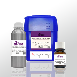 Huile de géraniol naturelle CAS 106-24-1Pure de haute qualité pour la fabrication de parfums et de savons - Product Image 1