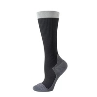 Chaussettes de sport à compression, nouvelles chaussettes de yoga d'été, antidérapantes, séchage rapide, absorbant la transpiration, anti-odeurs, chaussettes hautes pour jeunes femmes