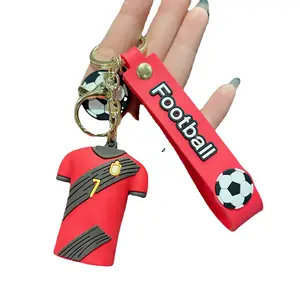 Porte-clés de Style Football modèle 3D, en PVC, en caoutchouc, pendentif de maillot de Football, accessoires de décoration de sac pour cadeaux Souvenirs