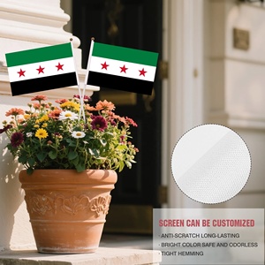 <span class=keywords><strong>Bandiera</strong></span> della Rivoluzione Siriana 14*21CM Verde Bianco Nero <span class=keywords><strong>con</strong></span> 3 Stelle Rosse su Bastone di Plastica <span class=keywords><strong>con</strong></span> Punta a Lancia Dorata - Product Image 4