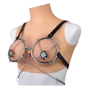 ที่หนีบหัวนม QK-B8107 แบบ BDSM ทำจากโลหะสแตนเลส สายหนังรัดตัว ของเล่นทางเพศสำหรับคู่รัก ผลิตภัณฑ์สำหรับการเล่นบทบาทสมมติ ขายส่งจากโรงงาน - Product Image 2