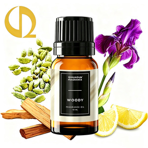 Aceite Aromático QHD Woody, Aroma Amaderado Cálido y Intenso para Difusor y Fabricación de Velas, Aroma Duradero y Fuerte - Product Image 1