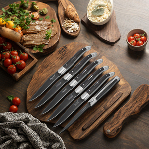 Nuova collezione Laguiole coltello da bistecca con rivestimento nero lama in metallo forgiato manico in legno Pakka - Product Image 1