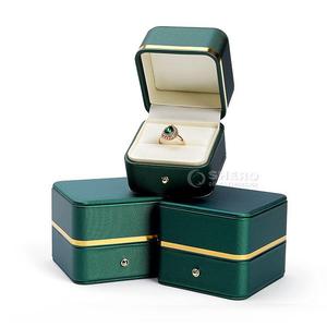 Cajas de Piel Sintética PU Personalizadas al por Mayor, Juego de Cajas Premium para Collares, Pulseras, Anillos, Pendientes, Caja para Joyas con Borde Dorado - Product Image 2