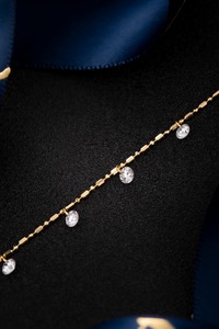 สร้อยข้อมือเพชรทรงกลมเจียระไนแบบบริลเลียนท์ 0.68 กะรัต ทองคำขาว 18K แท้ สไตล์มินิมอล |   เพชรทรงกลมเจียระไนแบบบริลเลียนท์ ผลิตในห้องปฏิบัติการ - Product Image 3