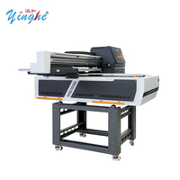Mesin Cetak UV Flatbed Tekanan Negatif Yinghe 6090 dengan Beberapa Printhead Opsional untuk Pencetakan Hadiah dan Iklan