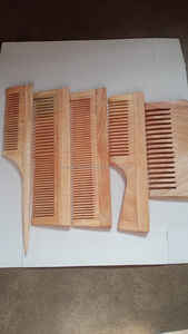 Inde Neem Eco Friendly Neem Peigne à cheveux en bois de neem pour la promotion de salon à domicile et l'utilisation de voyage du fournisseur indien au prix d'exportation - Product Image 5