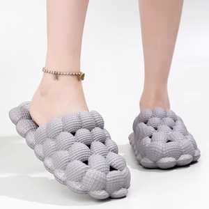 Sepatu Taman kualitas tinggi musim panas sandal lembut <span class=keywords><strong>Eva</strong></span> pria dan wanita dengan fitur antiselip untuk pantai dan hadiah anak-anak