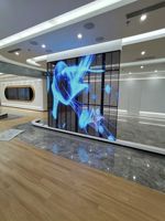 Écran transparent fin et léger P3.91-7.82 pour vitrine, idéal pour la présentation de produits et l'affichage publicitaire LED