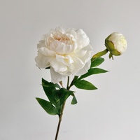 Pivoines blanches artificielles de qualité supérieure, fleurs en soie à longue tige pour la décoration de la maison, les centres de table de mariage et les décorations nuptiales