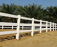 Obstacle de saut pour chevaux 3D sécurisé au design moderne, en PVC écologique, économique, pour ferme, ranch et enclos, avec 2 à 4 rails, pour jardins