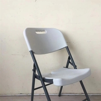 Chaise et table pliantes en plastique de haute qualité, modernes, américaines, portables, pour événements en plein air