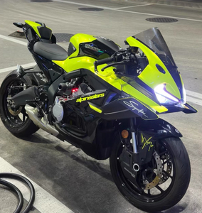 Utilisé pour la <span class=keywords><strong>BMW</strong></span> <span class=keywords><strong>S1000rr</strong></span> 2018. 1000 cm³. Motos sportives d'<span class=keywords><strong>occasion</strong></span> de haute qualité - Product Image 5