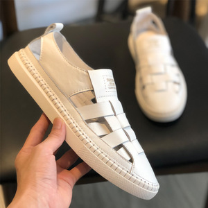 Sandalias Casuales de Hombre Tejidas de PU, Cerradas, Transpirables, Planas, Blancas, Huecas, Romanas, Antideslizantes, para Caminar, Primavera-Verano - Product Image 1