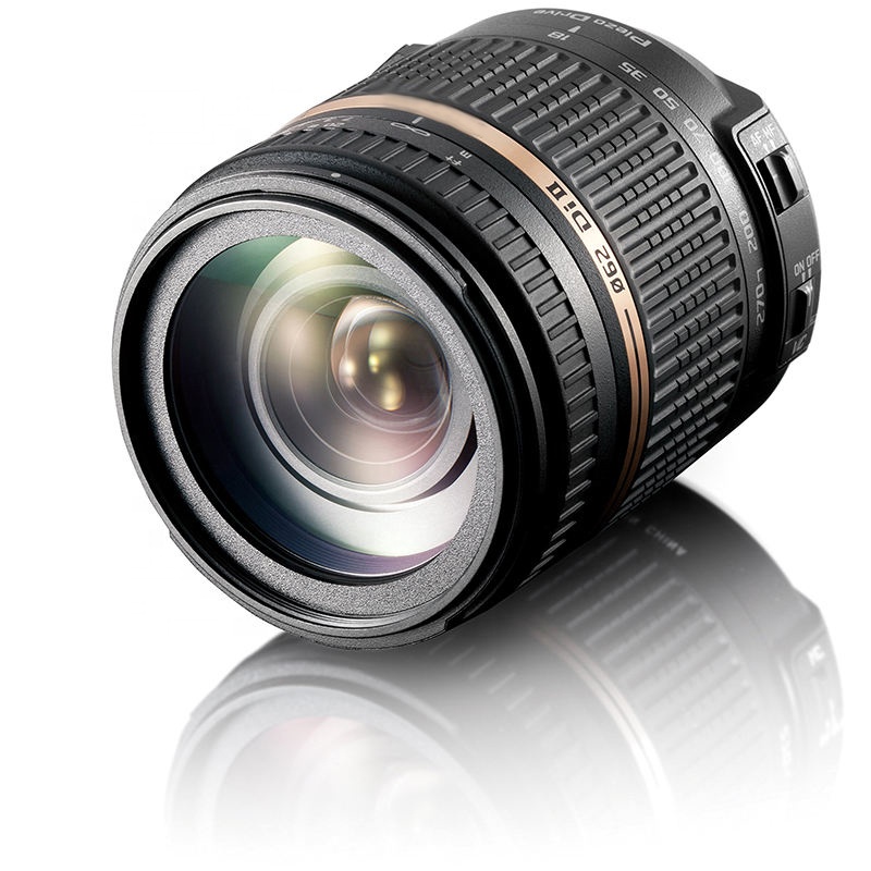 Nikon D3100 with 18-270mm Lens 【公式通販】