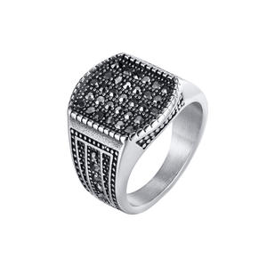 Anillo Punk Grueso de Acero Inoxidable con Incrustaciones de Circonita Geométrica Retro y Diamantes Negros para Hombre - Product Image 5