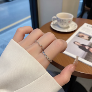 Vendita calda argento acciaio inossidabile anelli a fascia per ragazze di tendenza stile coreano farfalla stella intarsio 18K Hip-Hop all'ingrosso - Product Image 3