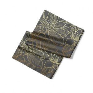 Écharpe en soie pour femmes, écharpe en soie de créateur pour dormir, écharpe en soie personnalisée - Product Image 2