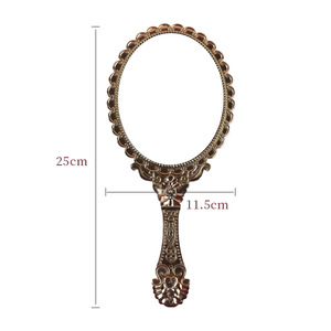 Miroir de maquillage portable vintage avec logo personnalisé, miroir cosmétique de princesse pour les voyages et la beauté - Product Image 5