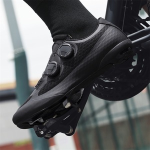 Chaussures de cyclisme/équitation en maille respirante et légère pour l'été, pour hommes et femmes, sans clips, pour vélo de route, commerce transfrontalier - Product Image 3
