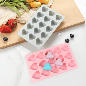 Bandeja de cubitos de hielo en forma de corazón de 15 cavidades, molde de silicona de grado alimenticio, molde de silicona multiusos para Chocolate, molde de jabón - Product Image 2