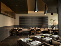 Table à manger carrée en bois et pierre de style ferme moderne, ensemble de chaises de salle à manger en bois, mobilier de restaurant extérieur commercial durable, 4 places