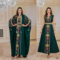 Abaya élégante en polyester pour femmes musulmanes, taille plus, de luxe, style turc du Moyen-Orient, avec broderie pour mariage, hiver