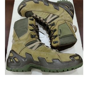 Bottes mi-hautes en daim TSB07 vert olive et marron foncé avec manches camouflage CP, personnalisées pour la randonnée et la chasse - Product Image 3