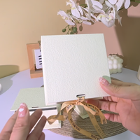 Boîte d'emballage de tiroir élégante Design pliable de luxe Durable et élégant Parfait pour la présentation de cadeaux d'entreprise ou les vacances