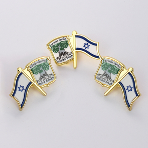Badge métallique émaillé en forme de drapeau israélien, plaqué or, design double drapeau, avec autocollant époxy, idéal pour souvenir, fabrication sur mesure en usine - Product Image 1