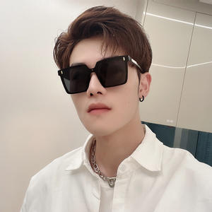 Lunettes de soleil carrées surdimensionnées tendance pour femmes, protection UV400, monture complète, verres PC, style mode YC715 - Product Image 5