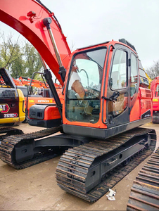 รถขุดมือสอง DOOSAN DX140LC 14 ตัน เครื่องยนต์ DB ปั๊มไฮดรอลิก Doosan Mottrol วาล์ว KYB ชั่วโมงการใช้งานต่ำ สภาพ 90% ปี 2023 บุ้งกี๋ขนาด 0.51 เมตร - Product Image 1