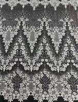Tissu en dentelle perlée en gros avec broderie de paillettes brillantes sur tulle pour robe de mariée femme