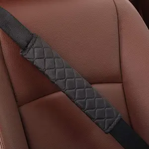 Funda de seguridad para cinturón de seguridad de coche, cubierta Universal de cuero Pu, cinturón de hombro de poliéster