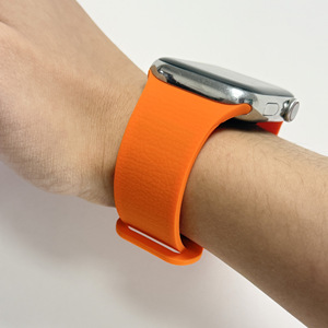 Correa de Repuesto Magnética de Silicona Suave con Patrón de Lichí para <span class=keywords><strong>Apple</strong></span> <span class=keywords><strong>Watch</strong></span> 10 11, para iWatch de 46mm y 49mm - Product Image 5