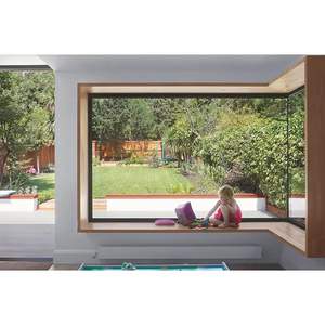 Design moderne Véranda Bay et Bow Glass Fenêtre en <span class=keywords><strong>aluminium</strong></span> à bas <span class=keywords><strong>prix</strong></span> Swing Style ouvert avec filet d'écran en fibre de verre pour les villas - Product Image 1