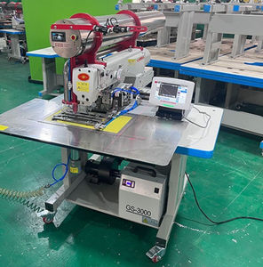 เครื่องเย็บกระเป๋าแบบเลเซอร์ด้วยการเปิดกระเป๋าและตัดเย็บเสื้อผ้ามีคุณสมบัติ220โวลต์ - Product Image 2