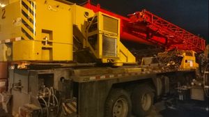 รถเครนยก STC500 61ม. 50ตันรถเครนเคลื่อนที่แบบไฮดรอลิก - Product Image 2